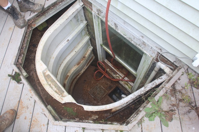 bowman kemp egress window cececo construction