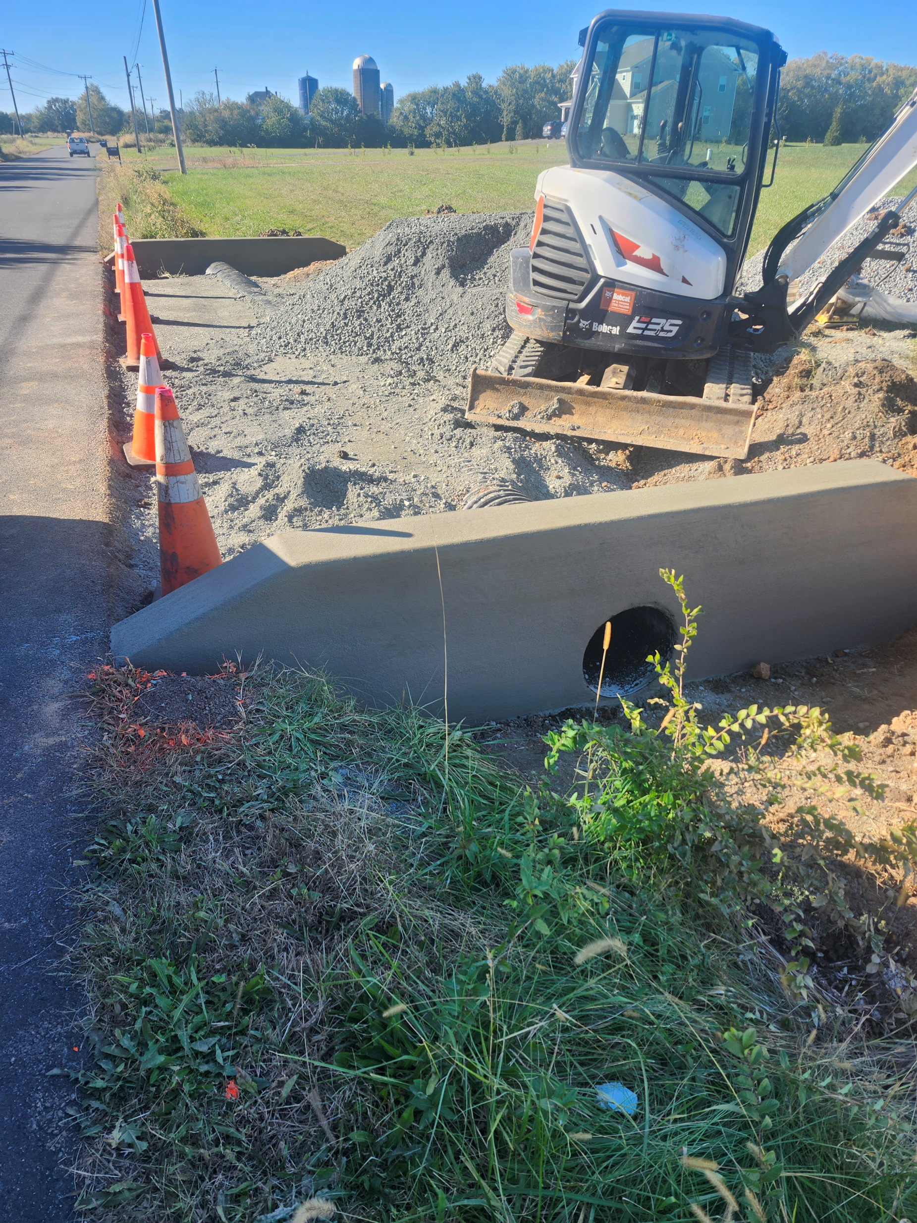 cecco construction vdot asphalt driveway apron northern virginia